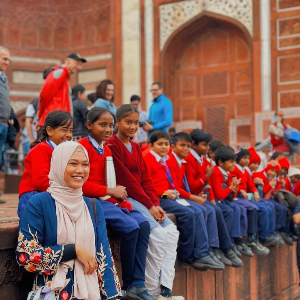 WOMENTRIP : Kashmir, Taj Mahal & Delhi 8 Days 6 Nights